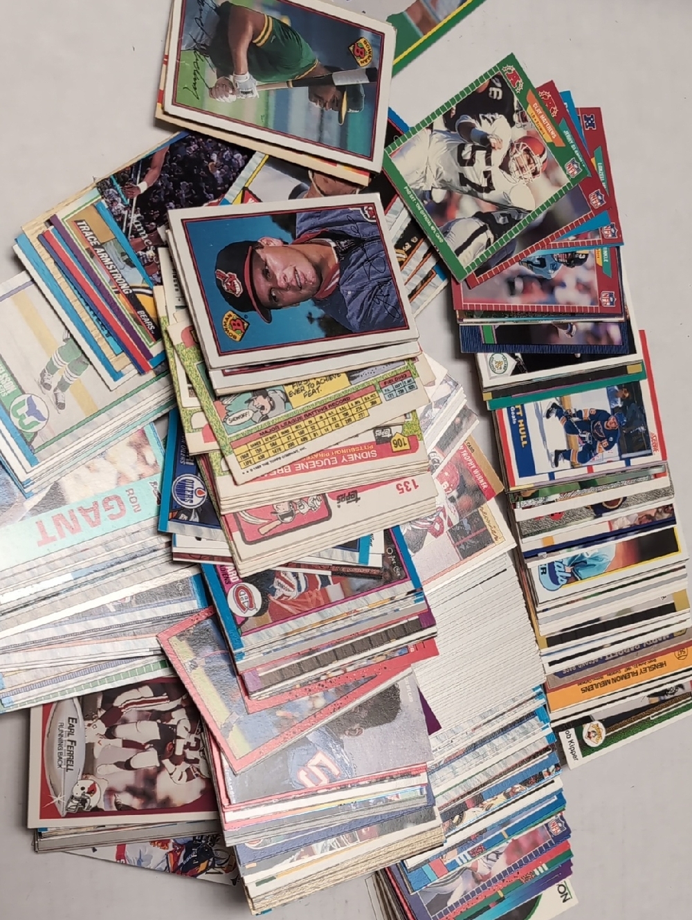 Random Lot Of About 500 Mixed Vintage Sports Card Lot - Multi Sport